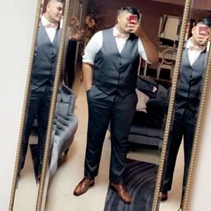 Meet your Posher, Victor